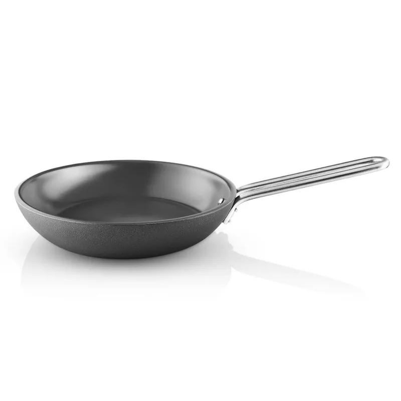 Hit sprzedaży Patelnia z nieprzywierającą powłoką PROFESSIONAL 24 cm, czarny, aluminium, Eva Trio