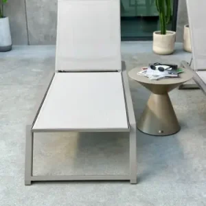 Leżak aluminiowy Serene szampański | Monnarita Sprawdź teraz