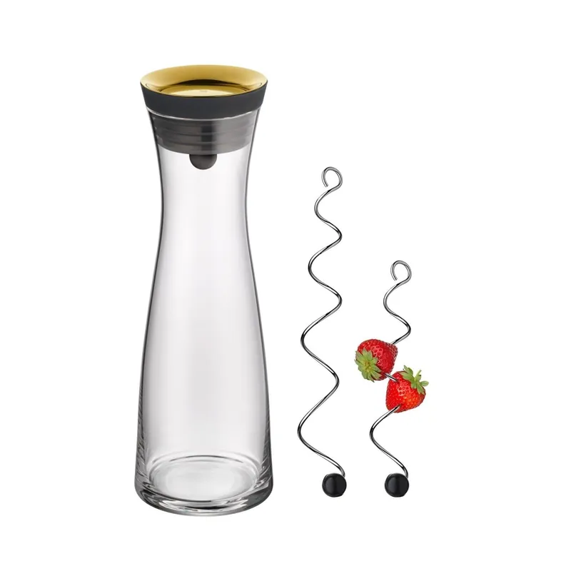 Cena promocyjna WMF Basic Karafka 1l ze spiralami na owoce złota