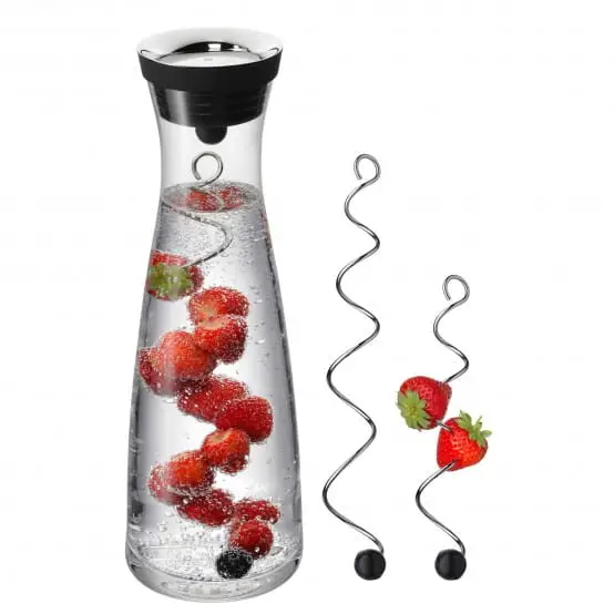 Ostatnia szansa WMF Basic Karafka 1,5l ze spiralami na owoce