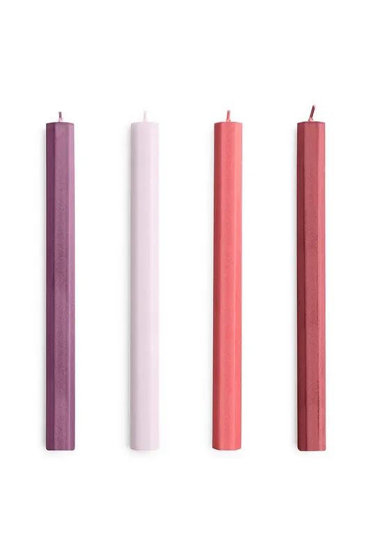 Nowość HAY zestaw świec Hexagon Candle 2,2 x 24 cm 4-packkolor różowy